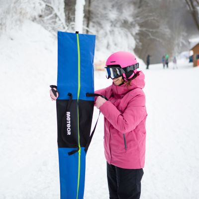 28. Croma 17315 Skiset