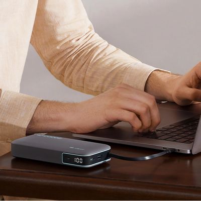 4. Cuktech CUKP200NGLDG 55W 20000mAh Powerbank mit integriertem USB-C-Kabel - Grau