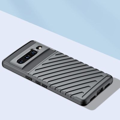 8. Thunder Case flexible gepanzerte Hülle für Google Pixel 7 Pro schwarz