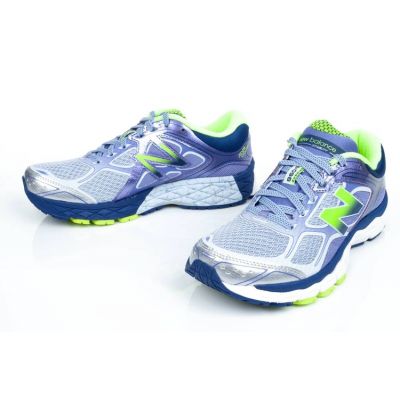 18. New Balance W W860GP6-D Laufschuhe