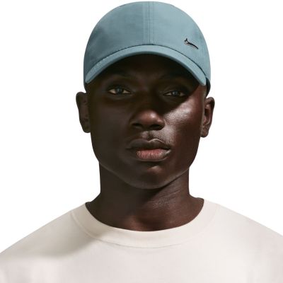 4. Nike Dri-FIT Club Cap Grün FB5372 382