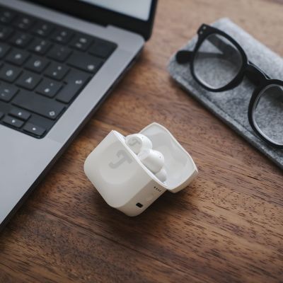 7. Teufel AIRY TWS Pro True-Wireless Bluetooth-Kopfhörer silber-weiß - Kopfhörer - 20 kHz