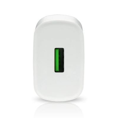 3. EVERACTIVE GAN Wandladegerät 1 x USB, 2 x USB-C Schnellladefunktion 4+ 67W Schwarz SC-670Q