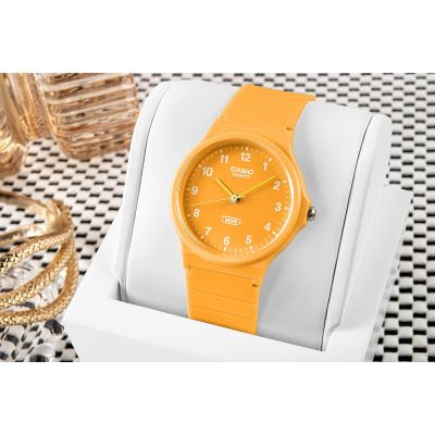 5. CASIO MQ-24B-9BEF Unisex-Damenuhr + Box