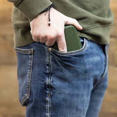7. Harrows Slimcase 6 Grünes Dart-Etui