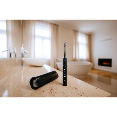 5. TrueLife SonicBrush Clean70 UV Black Schallzahnbürste