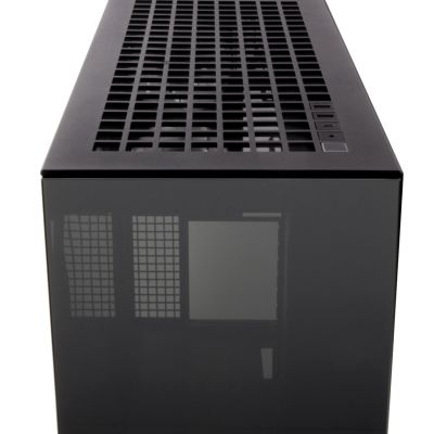7. Arctic Xtender Schwarz Gehäuse mit Fenster und GPU-Halterung