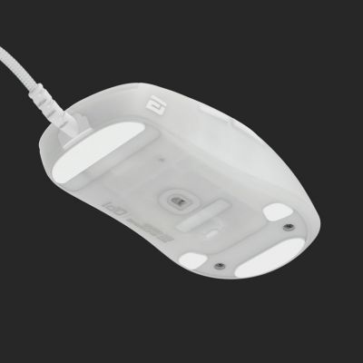 8. Endgame Gear OP1 RGB Gaming-Maus, rechte Seite, USB Typ-A, optisch, 26000 DPI