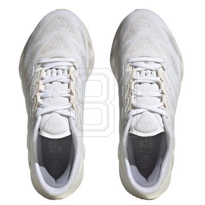 6. adidas SWITCH FWD W ID1789 Schuhe