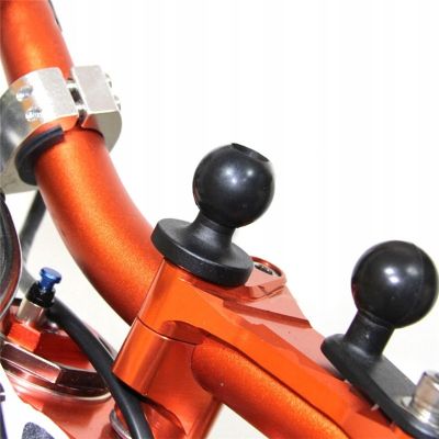 7. FreedConn MC7C Handyhalterung und Ladegerät + BM2R Steuerrohrhalterung