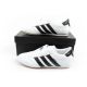 10. Adidas Damen-Taekwondo-Sportschuhe, weiße Leder-Slipper