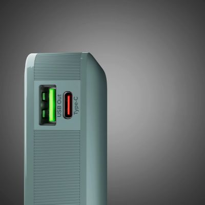 7. Powerbank SBS 10000 mAh 20W mit integriertem USB-C-Kabel und Digitalanzeige - grau