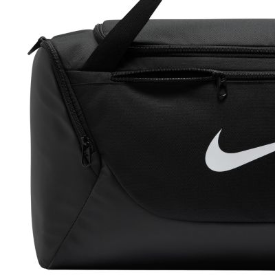 6. Nike Brasilia S Tasche Schwarz IB4394 010