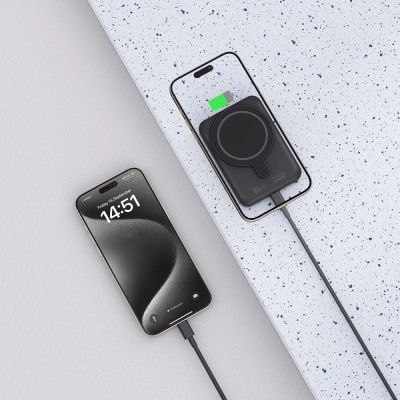 5. Tech-Protect LifeMag PB10 Powerbank mit MagSafe 5000 mAh 15 W USB-C-Anschluss – Schwarz + USB-C-Kabel