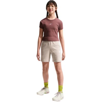 4. Nike Sportswear Club Kindershorts Creme FZ5512 236