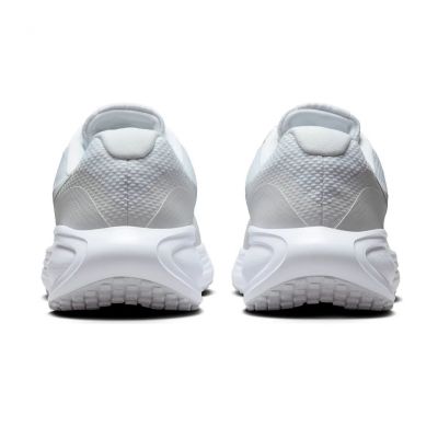 8. Nike Revolution 8 HJ9198-100 Herren-Laufschuhe