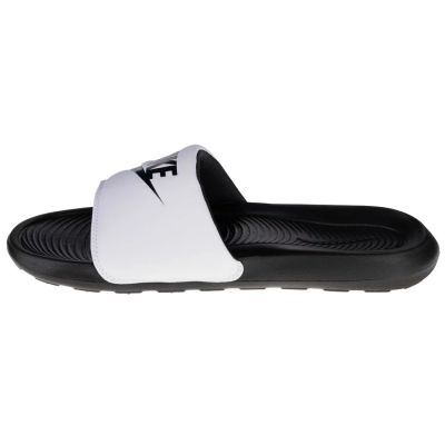 6. Nike Victori One Dusch-Slipper CN9675-005