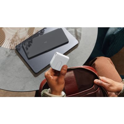 11. Logitech Mobi Mouse – Ultraportable kabellose Maus, Cremeweiß