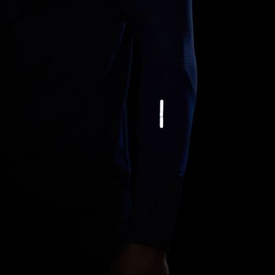 21. Nike NK Therma-Fit Strike Drill Top Winter Warrior M DC9156 492 Sweatshirt