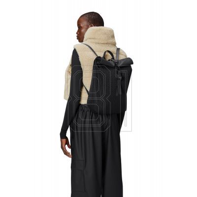 8. Rains Rolltop Rusksack Mesh Mini Schwarz W3 Rucksack 13350 01