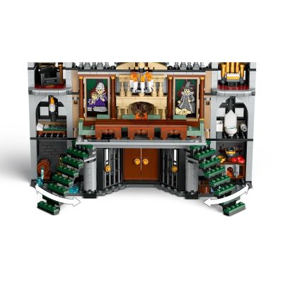 5. LEGO Harry Potter 76453 Malfoy Manor