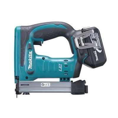 7. 18V DST221Z MAKITA Akku-Hefter