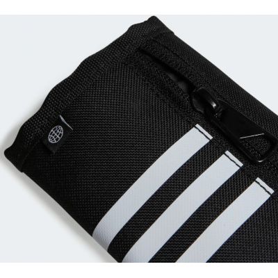4. adidas Essential Training Geldbörse HT4750