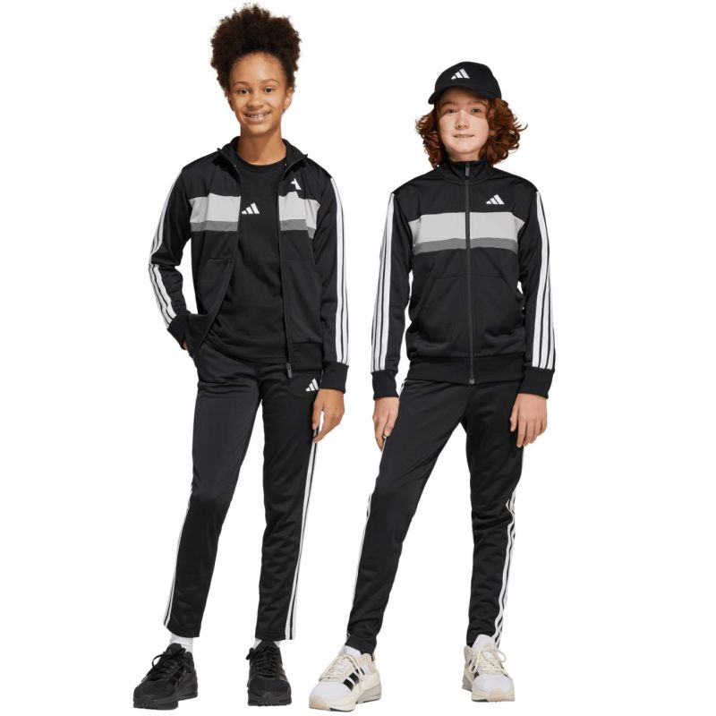 14. adidas Seasonal Essentials Tiberio 3-Stripes Tricot Jr Trainingsanzug JY0509