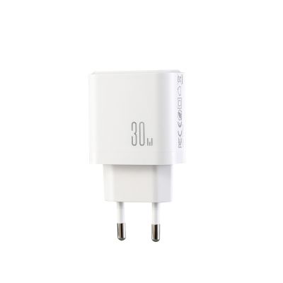 3. Joyroom JR-TG6 GaN 30W Wandladegerät – Weiß