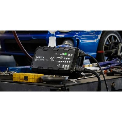 4. GENIUSPRO50 50A Profi-Akkuladegerät