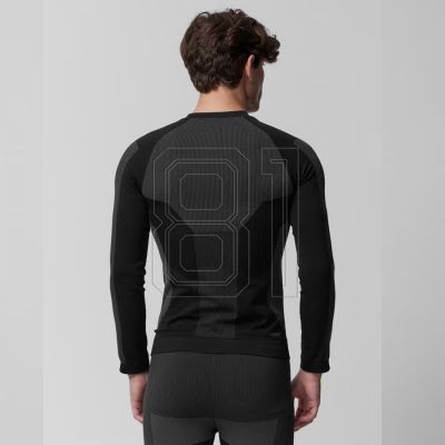 2. Outhorn M OTHAW23USEAM101 20S Thermo-T-Shirt