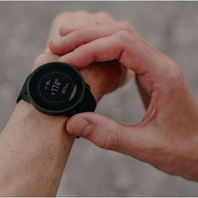 7. SUUNTO 9 Peak Pro All Black Sportuhr
