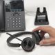2. HP Poly Voyager 4320-M Headset + USB-A-auf-USB-C-Kabel + BT700-Adapter