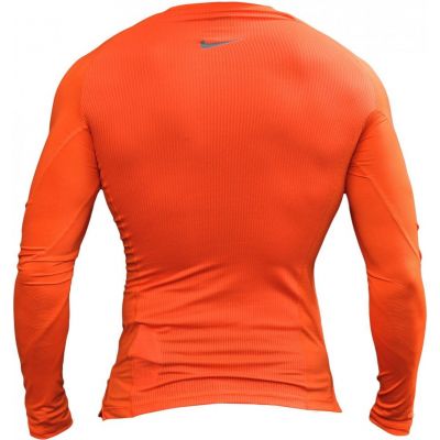 3. Nike Hypercool Kompressions-Thermoshirt 927209-815