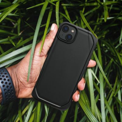 13. Raptic X-Doria Slim Case iPhone 14 Plus Rückseite schwarz