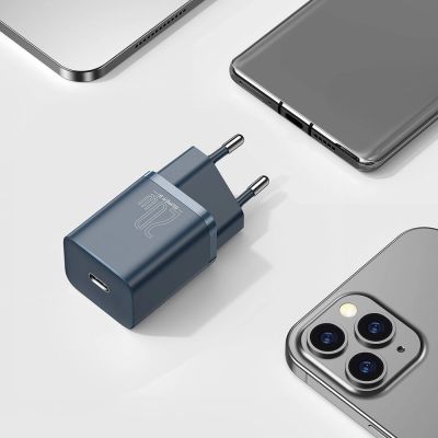 11. Baseus Super Si 1C Schnellladegerät USB Type C 20W Power Delivery + USB Type C - Lightning Kabel 1m blau (TZCCSUP-B03)