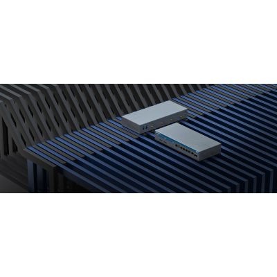 4. Teltonika RUTXR1 Mobilfunknetz-Router