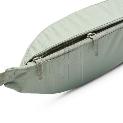 3. Nike Heritage Gürteltasche DB0490-370