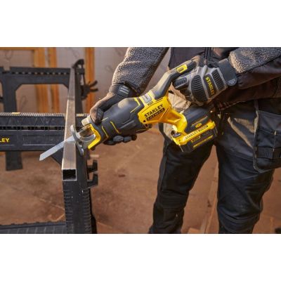 14. Fatmax 18V SFMCS311B-XJ STANLEY Säbelsäge