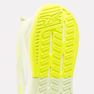 6. Reebok Nanoflex TR 2 W 100205405 Schuhe