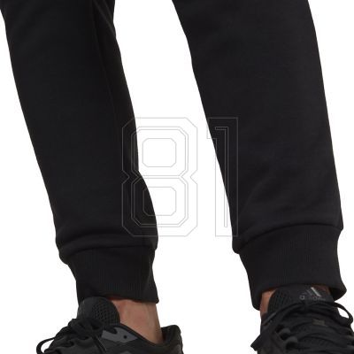 7. adidas Essentials Camo Print Fleecehose M HL6929