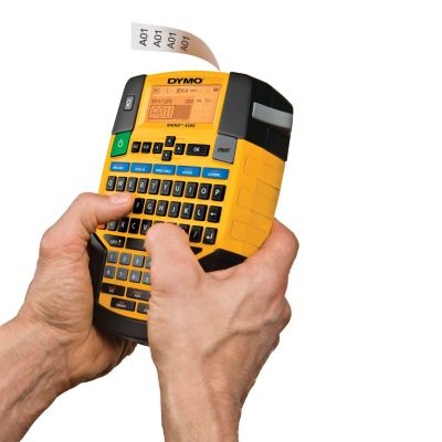 6. DYMO Industrie-Flex-Nylon