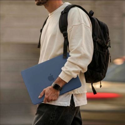 5. Tech-Protect Softshell-Schutzhülle für MacBook Neo 13" (2026) – Marineblau
