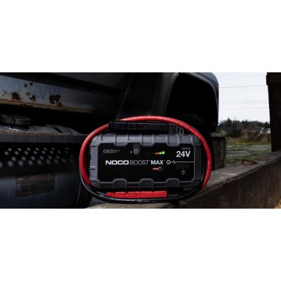 3. GB251 Boost Max 24V 3000A Starthilfegerät