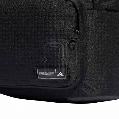 6. Adidas Classic Foundation HY0749 Rucksack