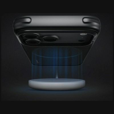 7. Uniq Keva Magclick Ladehülle für iPhone 18 Pro / 17 Pro – Schwarz