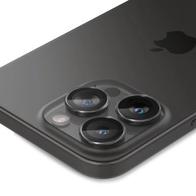 3. Spigen Glas.tR EZ Fit Optik Pro Kamera-Cover für iPhone 15 Pro / 15 Pro Max / 16 Pro / 16 Pro Max / 17 Pro / 17 Pro Max - 2 Stk.