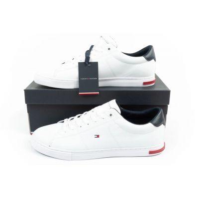 10. Tommy Hilfiger Essential M Schuhe FM0FM04047YBR