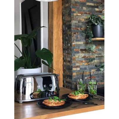 6. Smeg TSF02SSEU Toaster 4 Scheiben Chrom