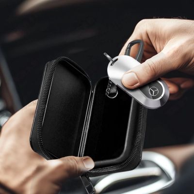 5. Tech-Protect KLR300 RFID-blockierendes Autoschlüsseletui, Schwarz